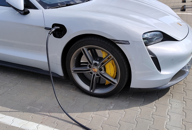 Porsche Taycan Turbo S