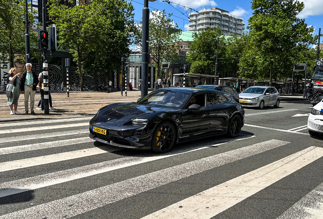 Porsche Taycan Turbo S Sport Turismo
