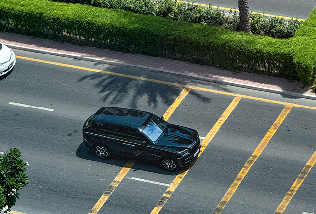 Rolls-Royce Cullinan Black Badge