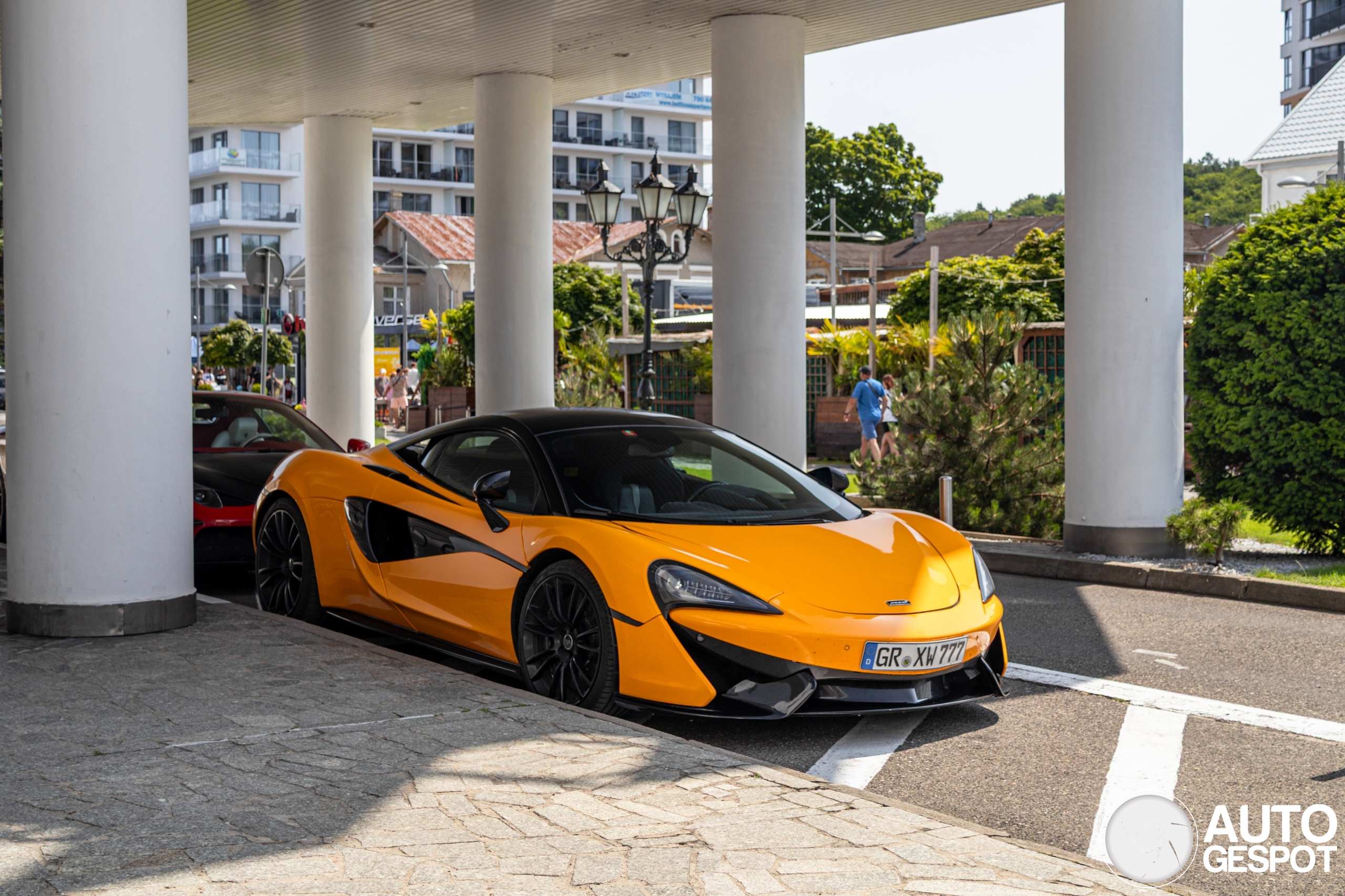 McLaren 570S