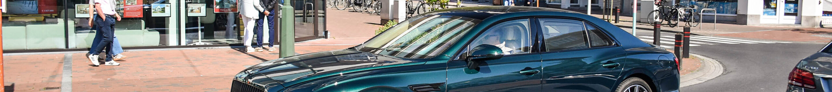 Bentley Flying Spur Hybrid