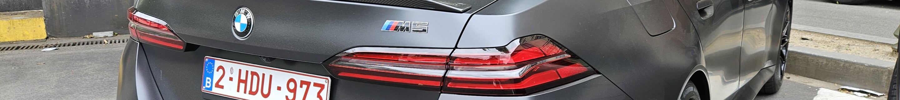 BMW M5 G90