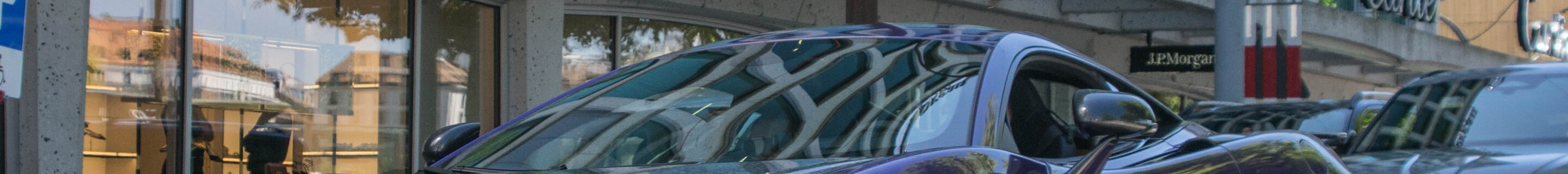 McLaren 570S