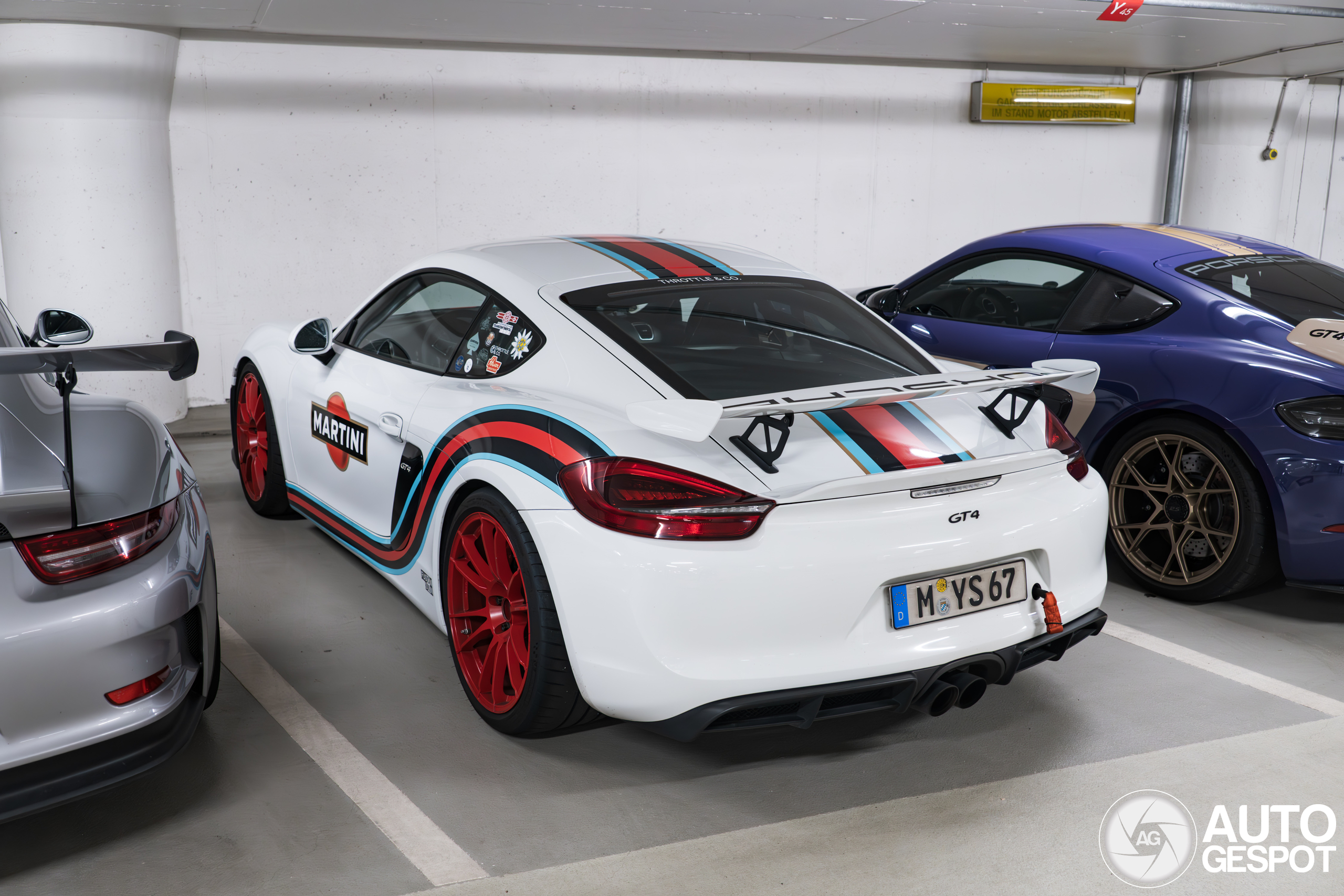 Porsche 981 Cayman GT4
