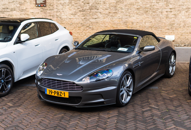 Aston Martin DBS Volante