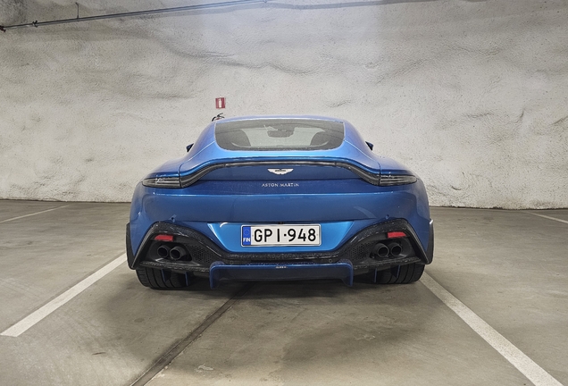 Aston Martin V8 Vantage 2018