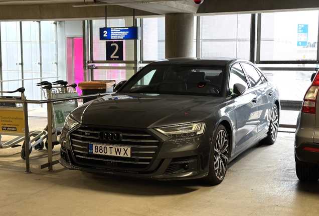 Audi S8 D5