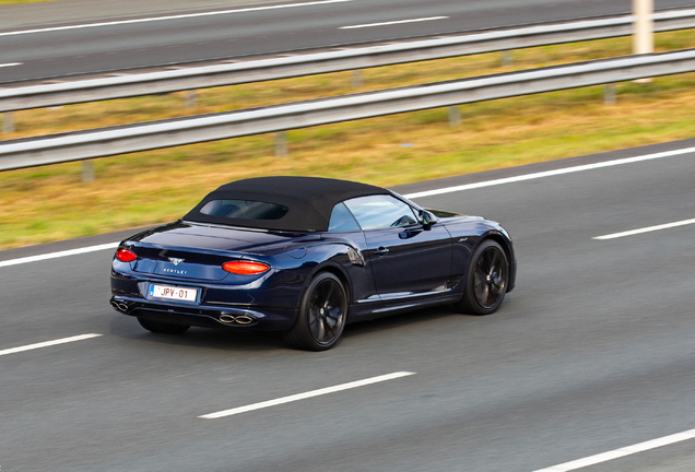 Bentley Continental GTC Speed 2021