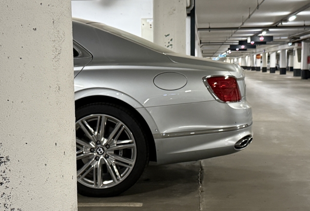 Bentley Flying Spur Hybrid