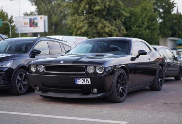 Dodge Challenger SRT-8