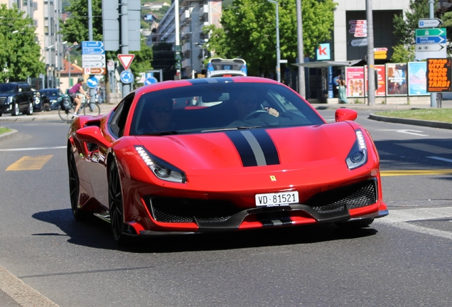 Ferrari 488 Pista