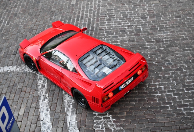 Ferrari F40