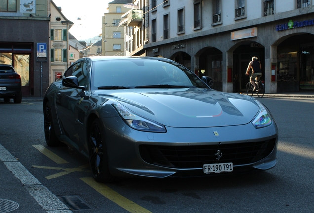 Ferrari GTC4Lusso