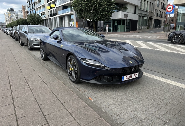 Ferrari Roma Spider