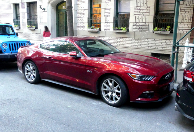 Ford Mustang GT 50th Anniversary Edition