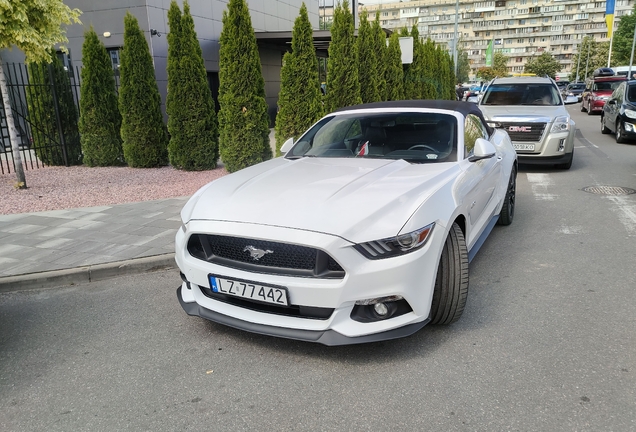 Ford Mustang GT Convertible 2015