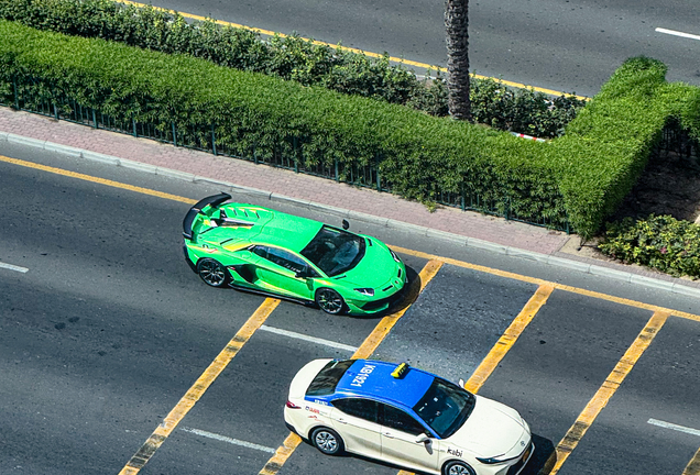 Lamborghini Aventador LP770-4 SVJ