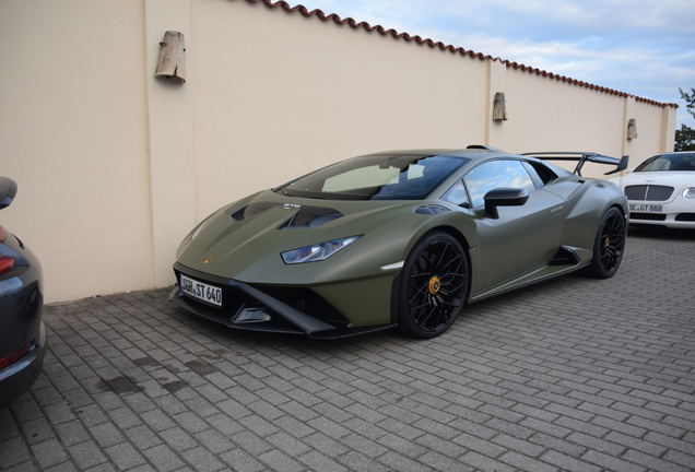 Lamborghini Huracán LP640-2 STO
