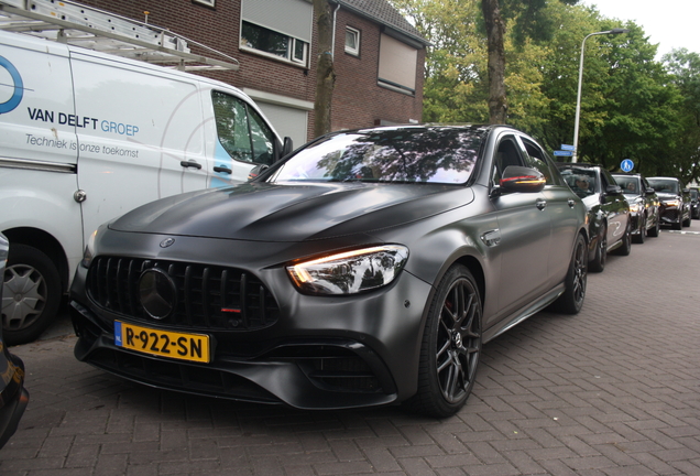 Mercedes-AMG E 63 S W213 2021
