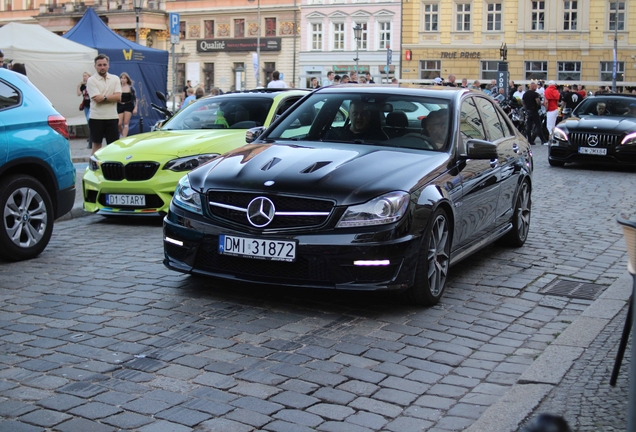 Mercedes-Benz C 63 AMG Edition 507