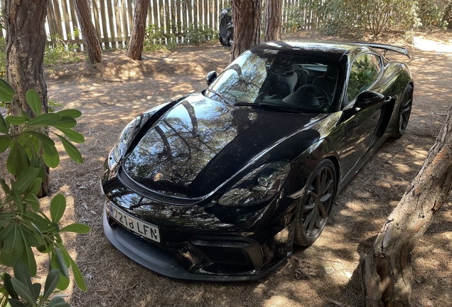 Porsche 718 Cayman GT4