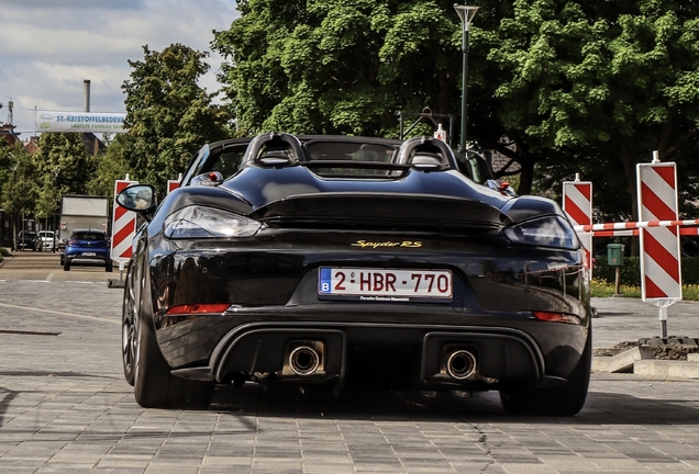 Porsche 718 Spyder RS Weissach Package