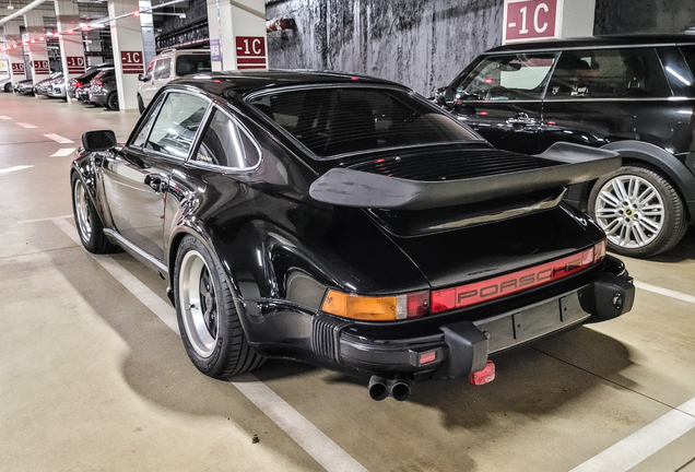 Porsche 930 Turbo