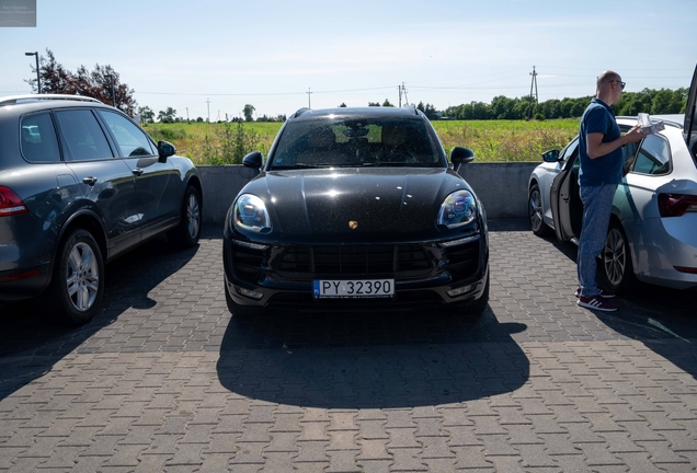 Porsche 95B Macan GTS