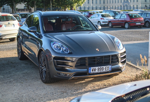 Porsche 95B Macan Turbo
