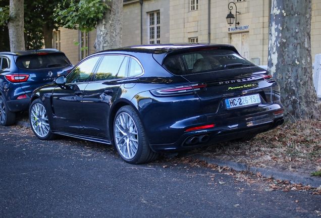 Porsche 971 Panamera Turbo S E-Hybrid Sport Turismo