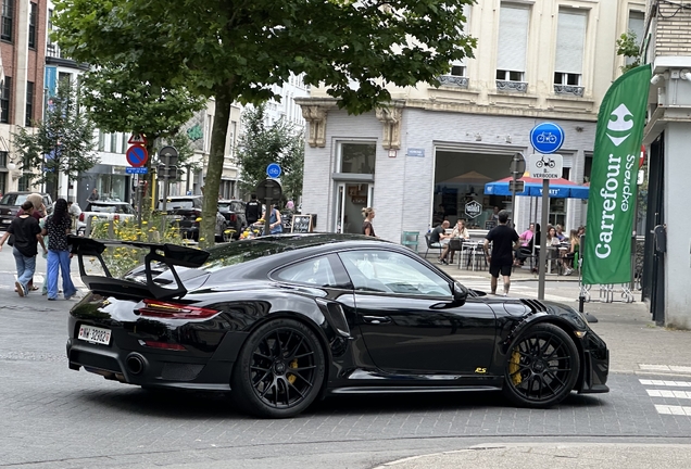 Porsche 991 GT2 RS Weissach Package