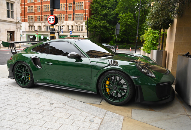 Porsche 991 GT2 RS Weissach Package