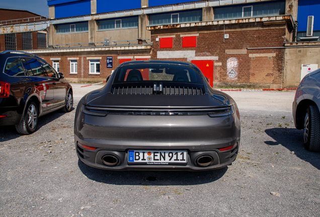 Porsche 992 Carrera 4S