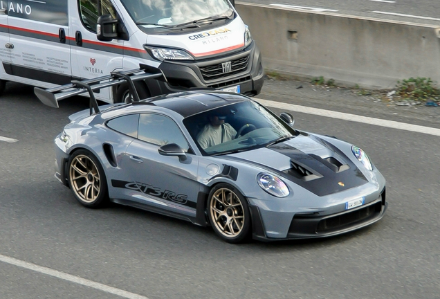 Porsche 992 GT3 RS Weissach Package