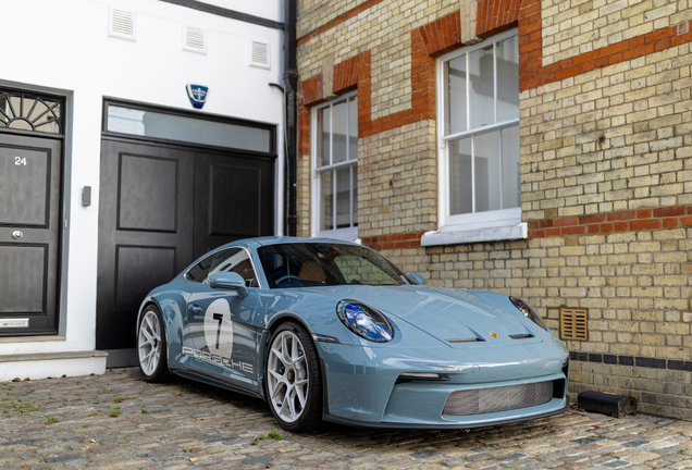 Porsche 992 S/T