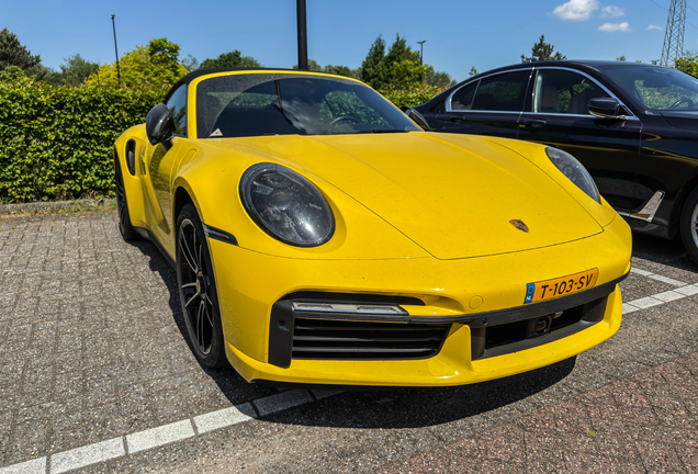 Porsche 992 Turbo S Cabriolet