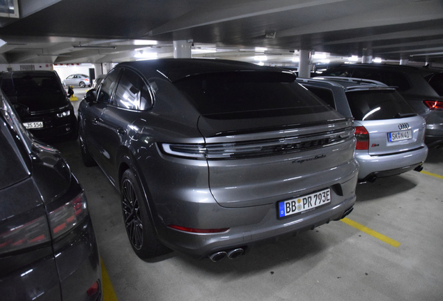 Porsche Cayenne Coupé Turbo E-Hybrid