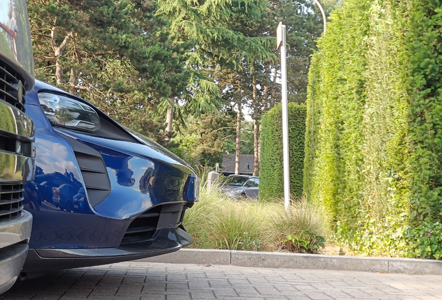 Porsche Taycan GTS