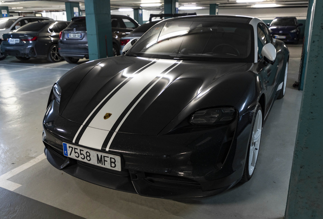 Porsche Taycan Turbo S