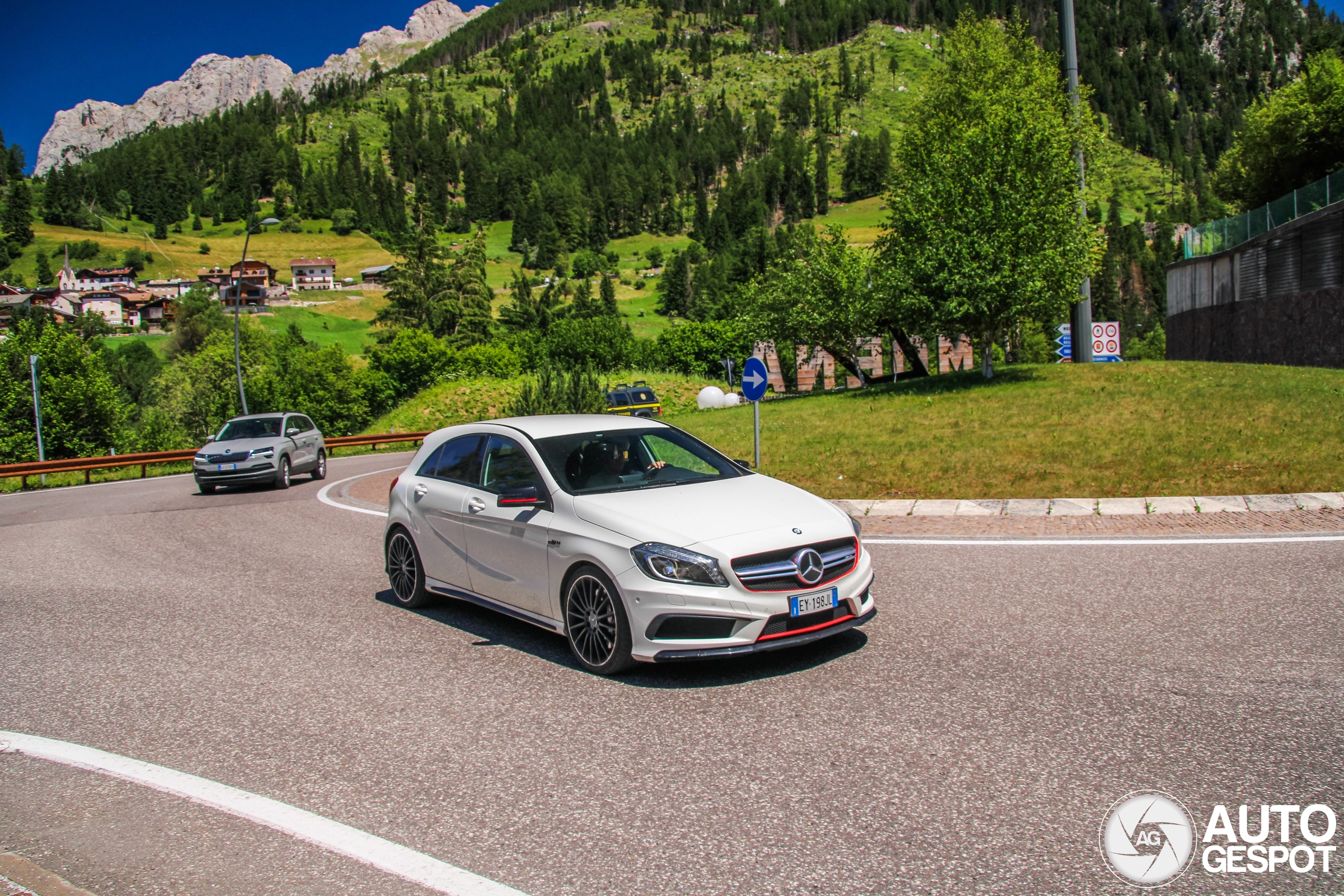 Mercedes-Benz A 45 AMG