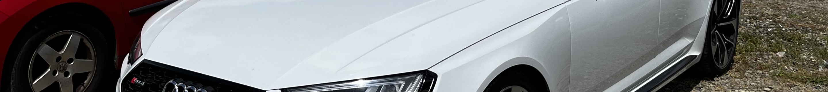 Audi RS4 Avant B9