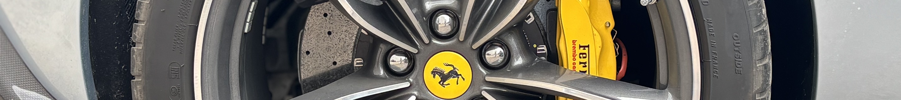 Ferrari Roma Spider
