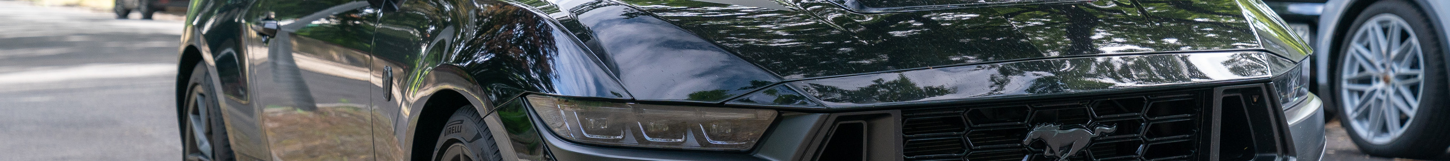 Ford Mustang Dark Horse 2024