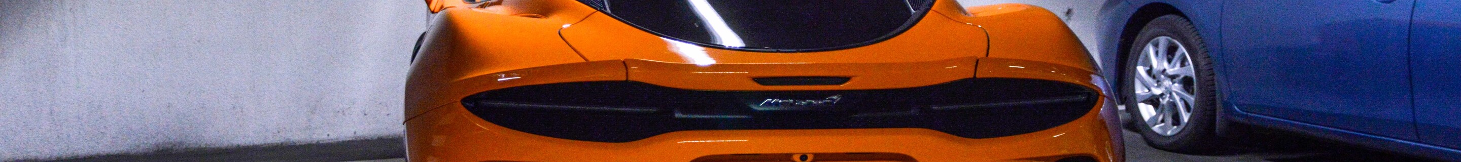 McLaren GT