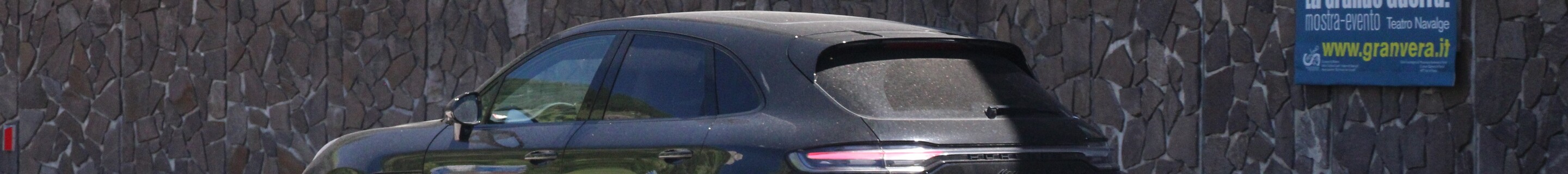 Porsche 95B Macan GTS MkIII