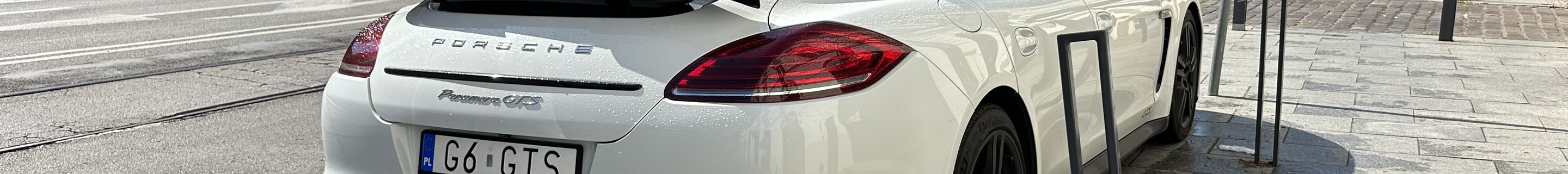 Porsche 970 Panamera GTS MkI