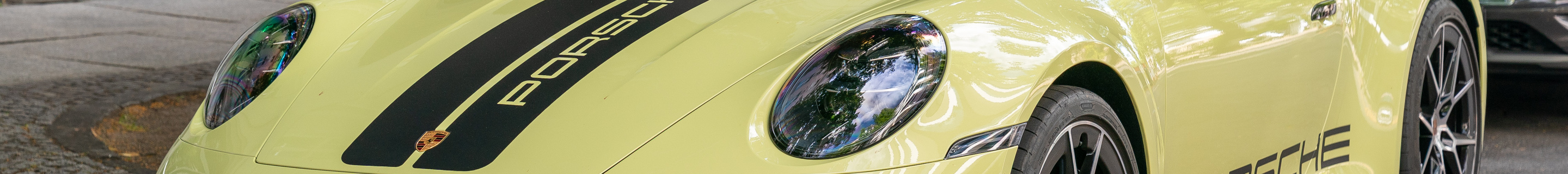 Porsche 992 Targa 4 GTS MKII