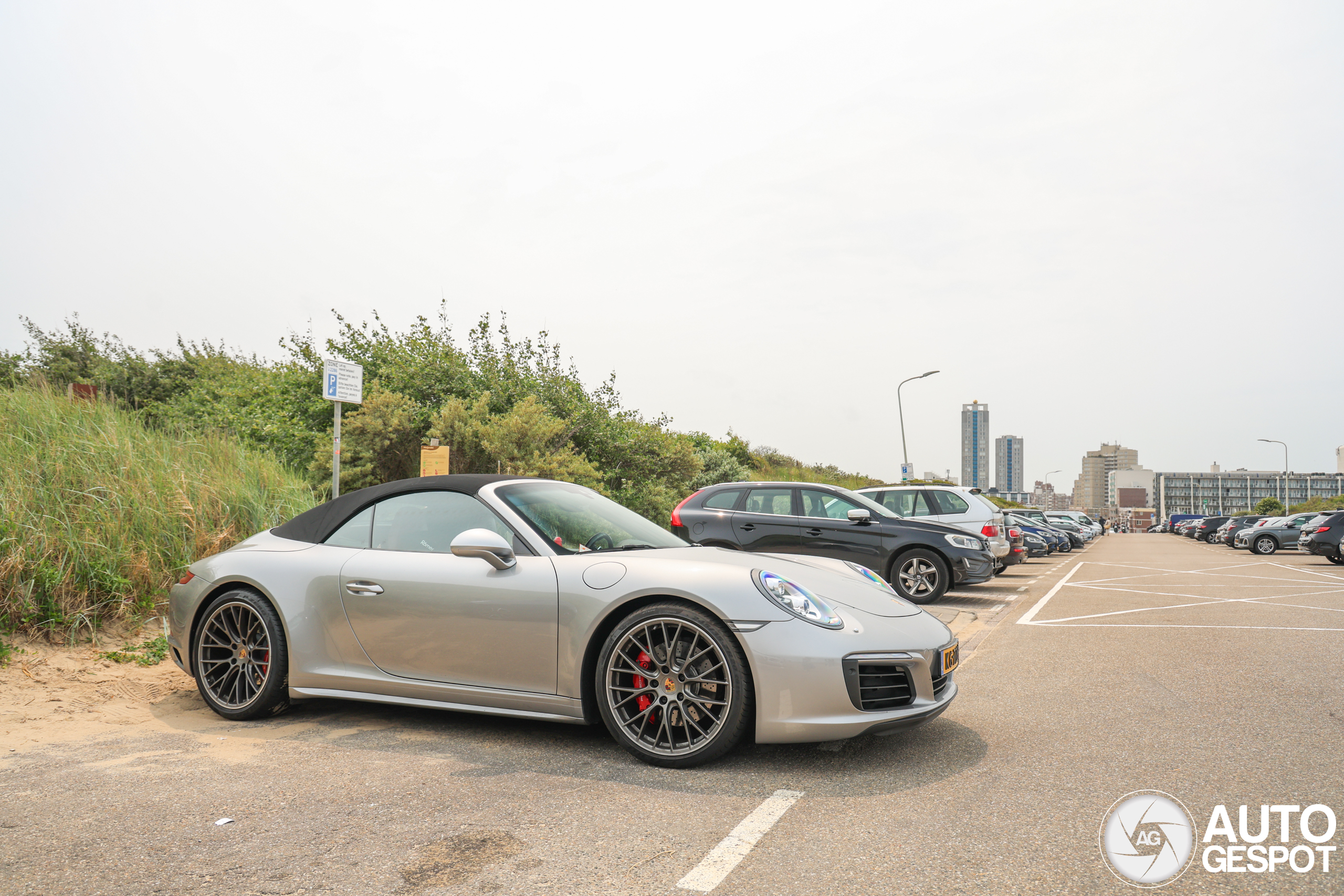 Porsche 991 Carrera 4S Cabriolet MkII
