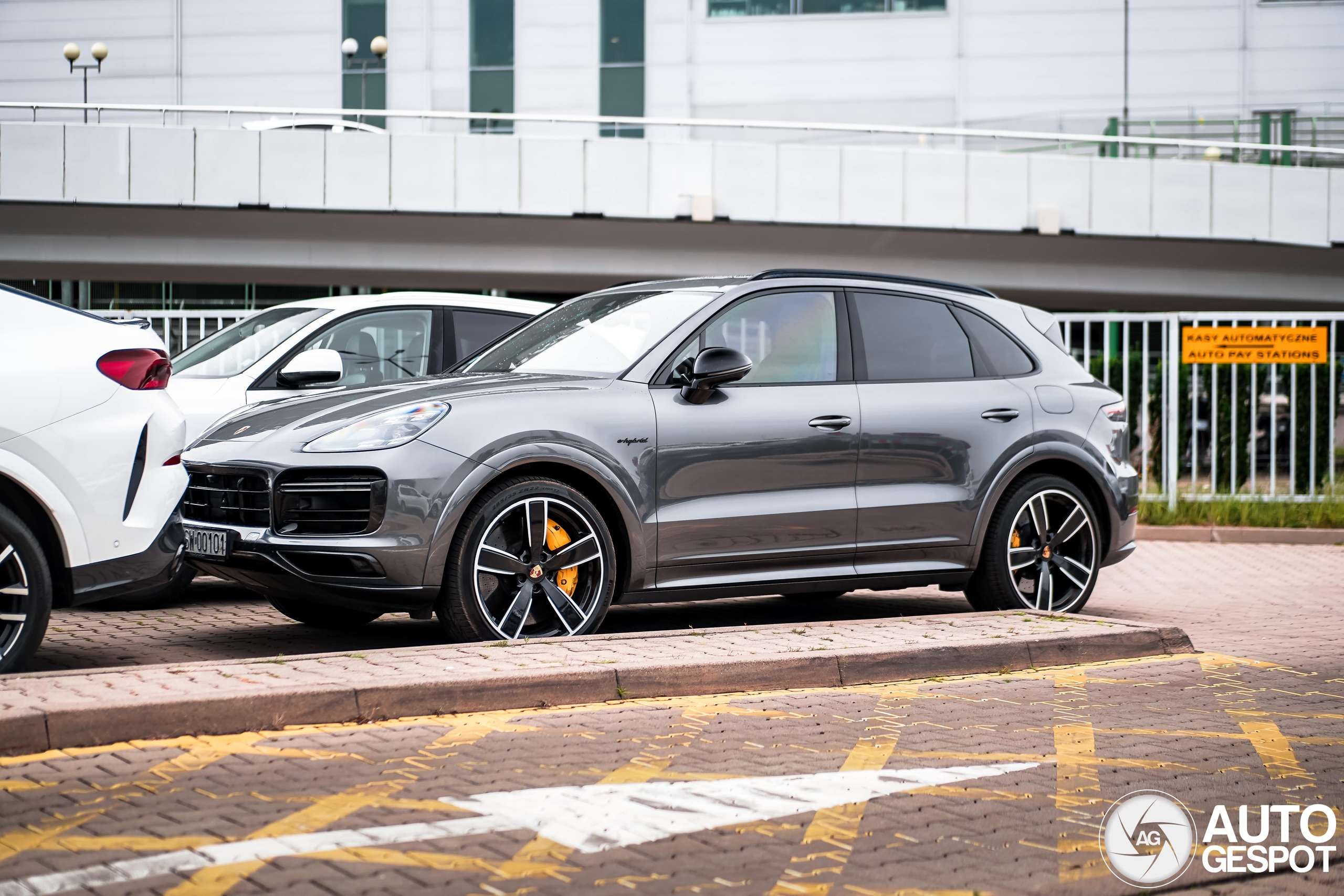 Porsche Cayenne Turbo S E-Hybrid