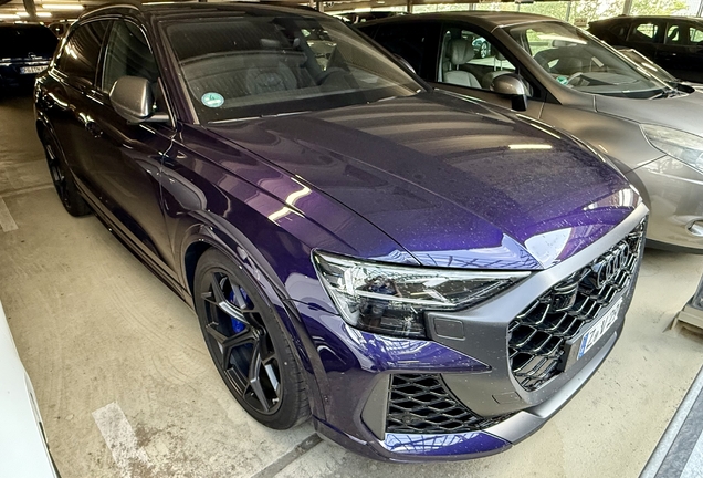 Audi RS Q8 2024